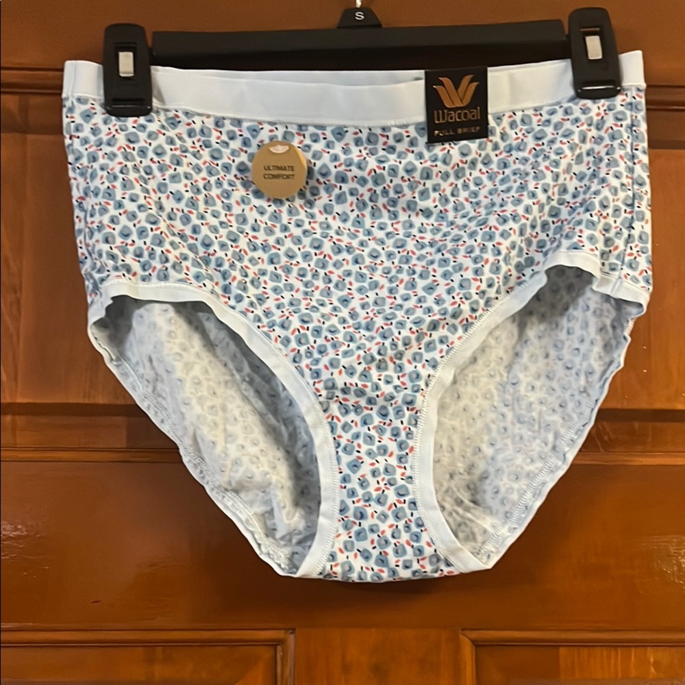 Wacoal Blue High-Waisted Briefs with Floral Pattern